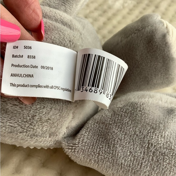 Kellytoy Elephant Plush Rattle Crinkle Ear Embroidered Eyes Hang Stuffed Animal - Picture 9 of 10